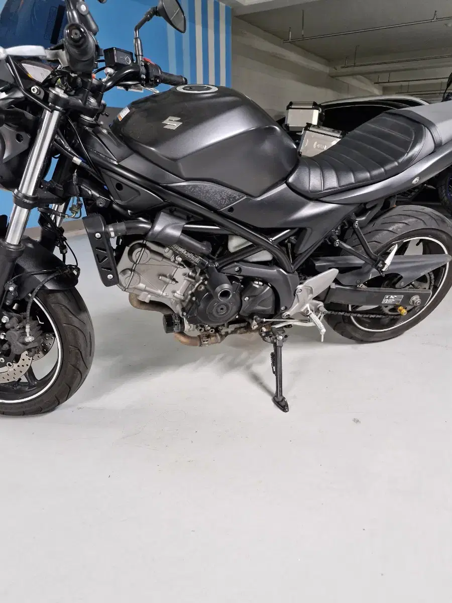 17년식 상태좋은 sv650 판매합니다